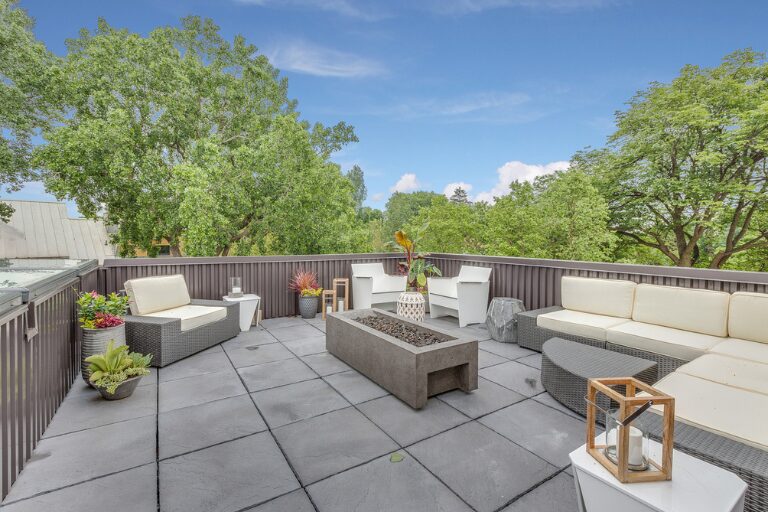 Durable modern deck with wide grey slabs